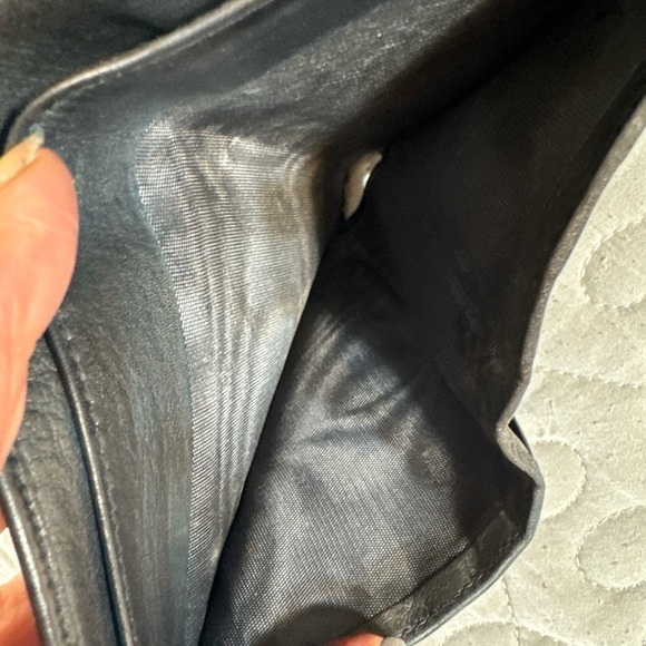 GUCCI RARE Authentic Bifold Black Horse Bit Stitch Leather Wallet W/COA - Picture 5 of 16